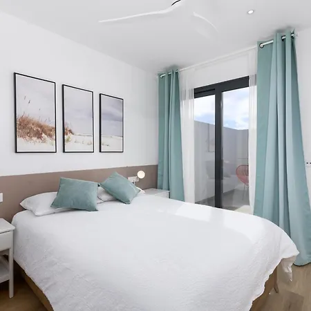 아파트 Home2book Modern Oasis & Pool Near Corralejo *