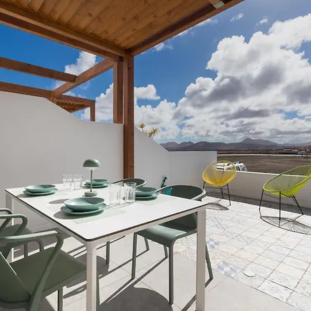 Apartment Home2book Modern Oasis & Pool Near Corralejo